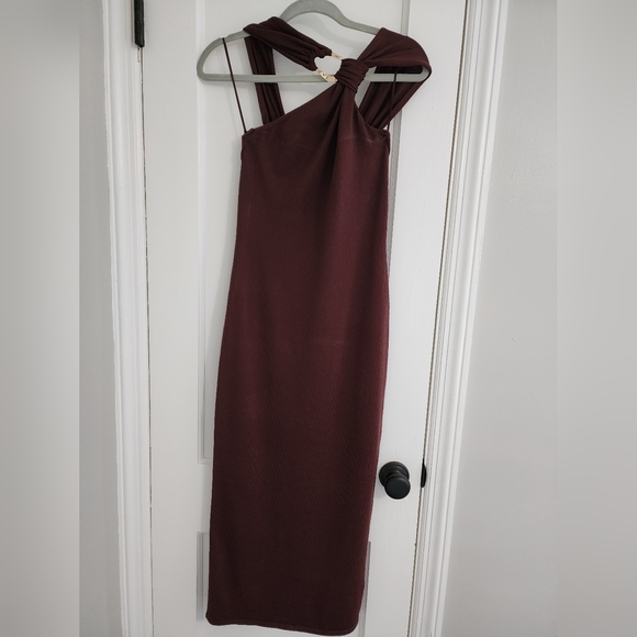 Zara Dresses & Skirts - Zara esspreso brownElegant Burgundy One-Shoulder Dress